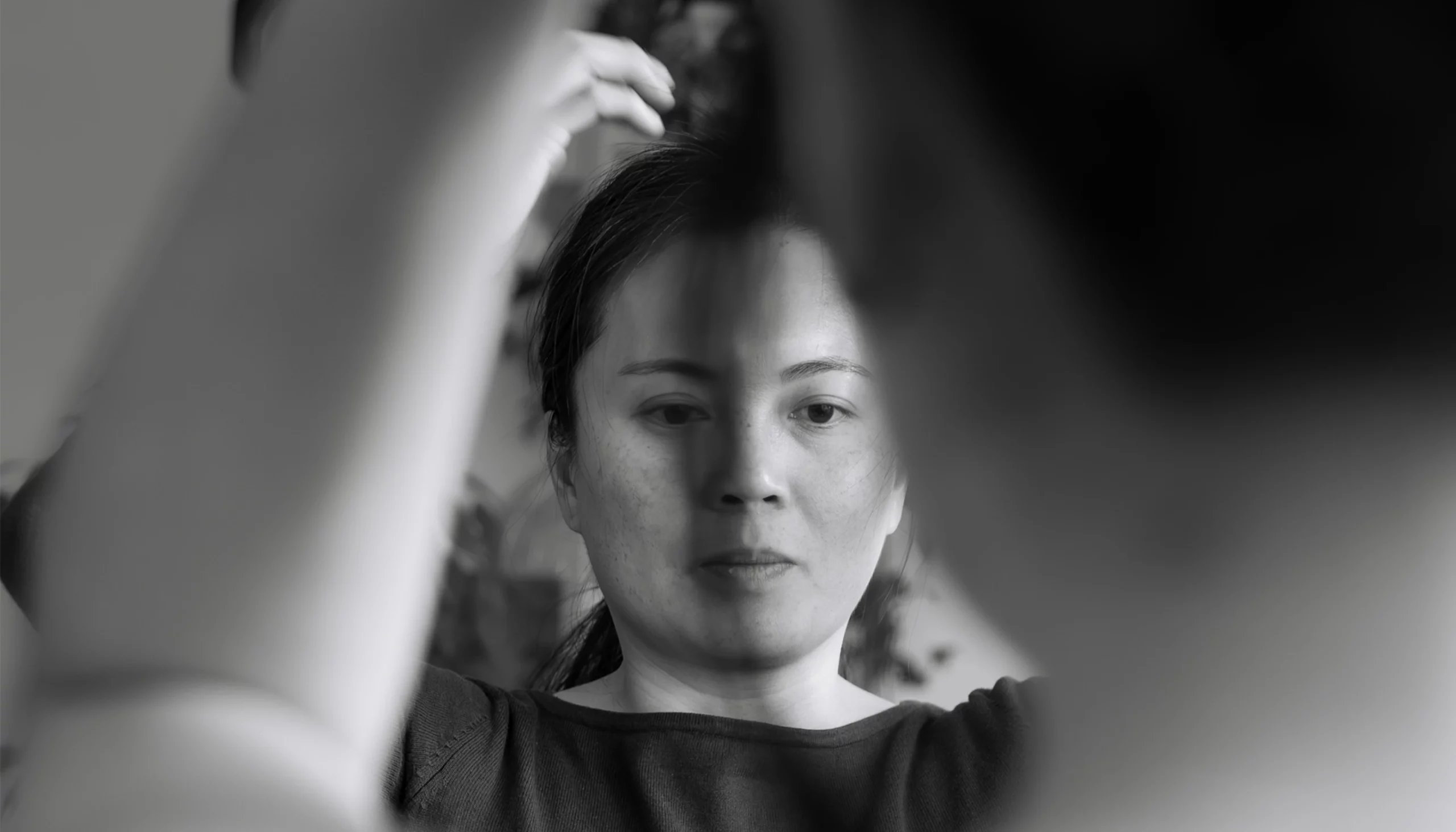 Stéphanie Vuong en séance d'auto-massage guidé avec une dame